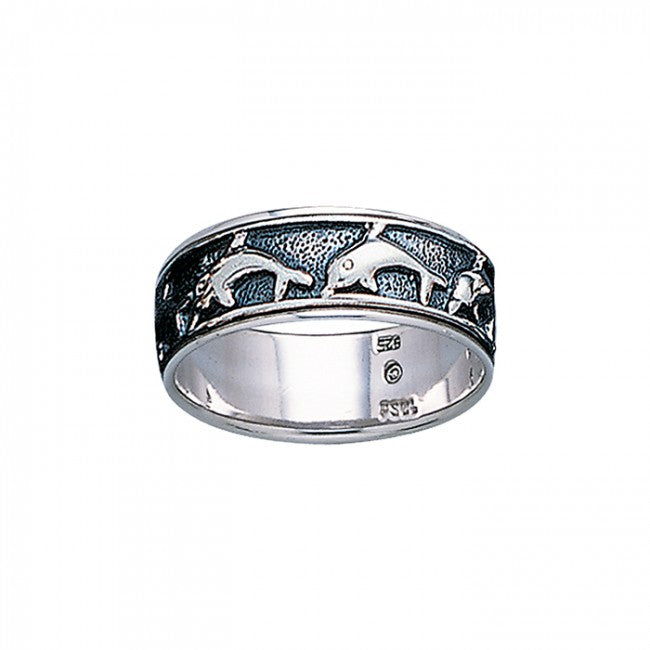 Dolphins Ring