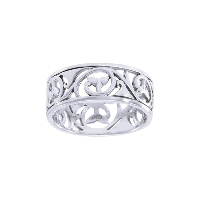 Whale Tail Breach Sterling Silver Ring