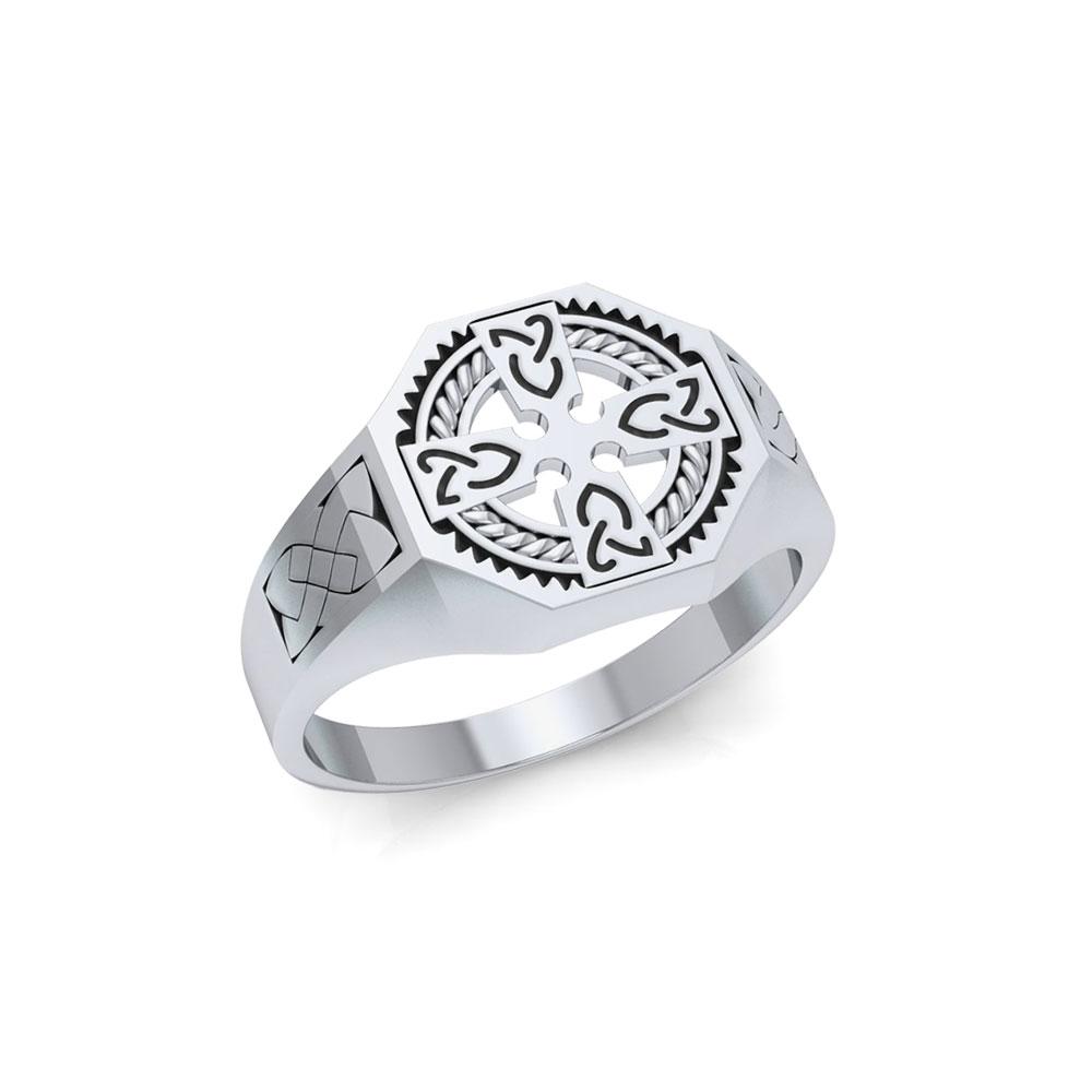 A traditional symbol of faith and spirituality ~ Jewelry Celtic Cross Ring